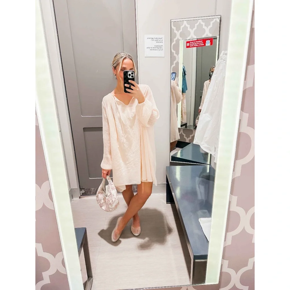 NWT Chic Light Pink Dress